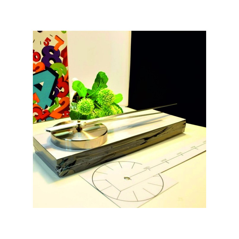 Falióra használati utasítása. Falióra összeszerelése. Óra kézikönyve.