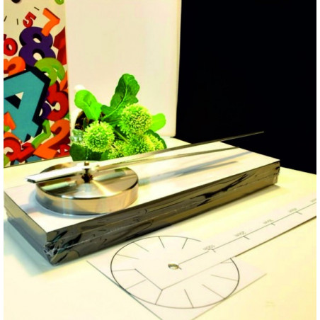 Falióra utasítások. A falióra felszerelése. Óra kézikönyv . Falióra utasítások. A falióra felszerelése. Óra kézikönyv .