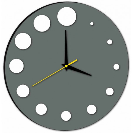 Modern falióra műanyagból. Saját gyártású, X-momo Modern falióra műanyagból. Saját gyártású, X-momo