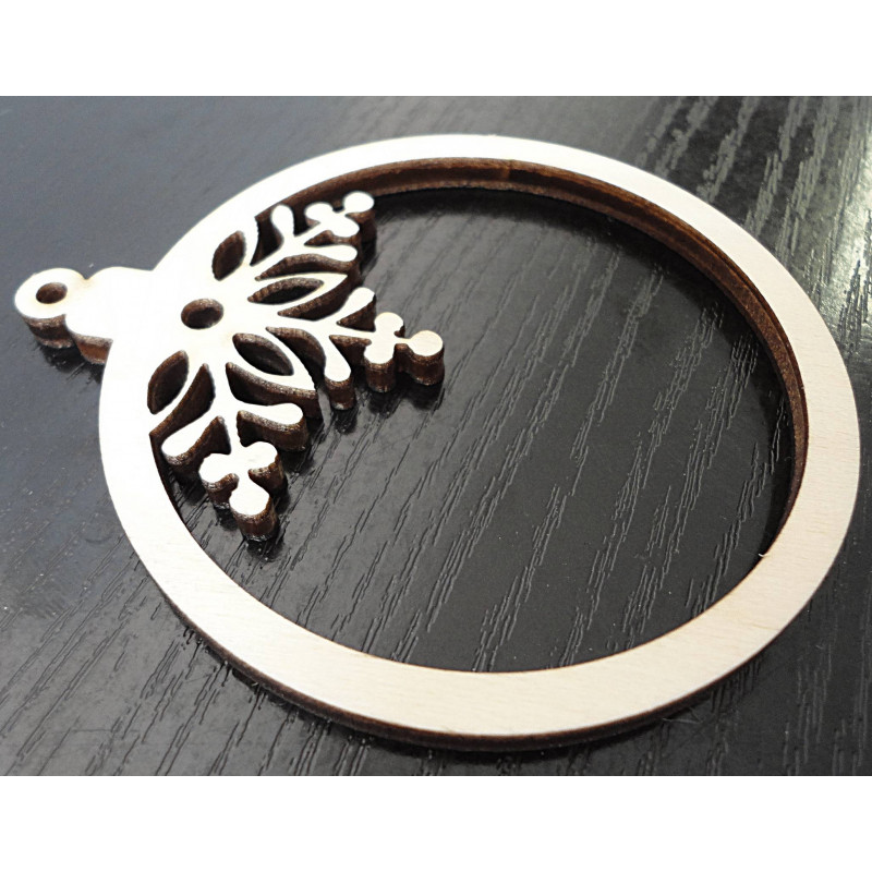 Díszek méretei, karácsonyi díszek, fa kiegészítők, díszek fából és műanyagból