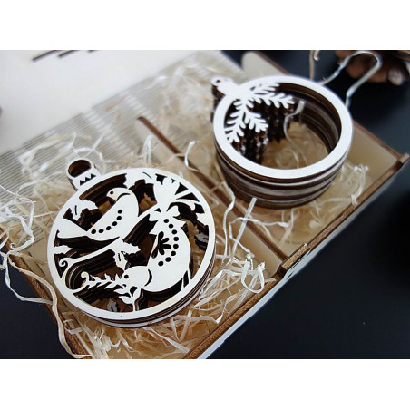 Fa- és műanyag díszek, karácsonyi díszek, fából készült vintage kiegészítők