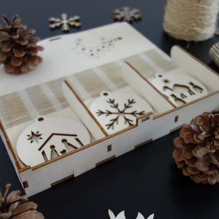 Karácsonyi díszek készlete, amelyek 1 darab 18 darabot kérnek