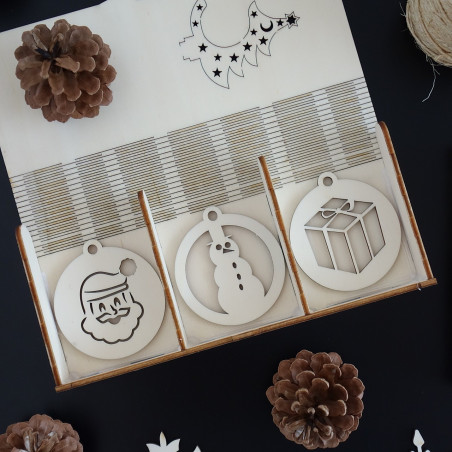 Fa dísztárgyak karácsonyfa, 1 set-18 db