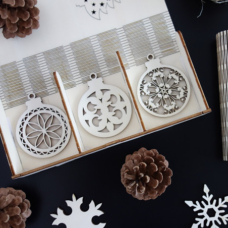 Karácsonyi díszek, 1 darab 18 darab