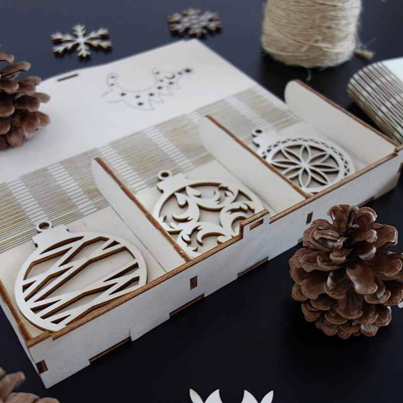 Karácsonyi díszek gyűjteménye, 1 darab 18 darab